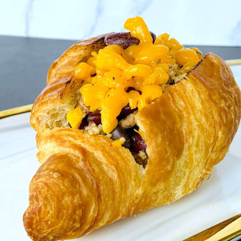 burritos croissant boat