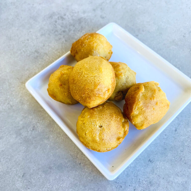 apple peanut butter mini muffins