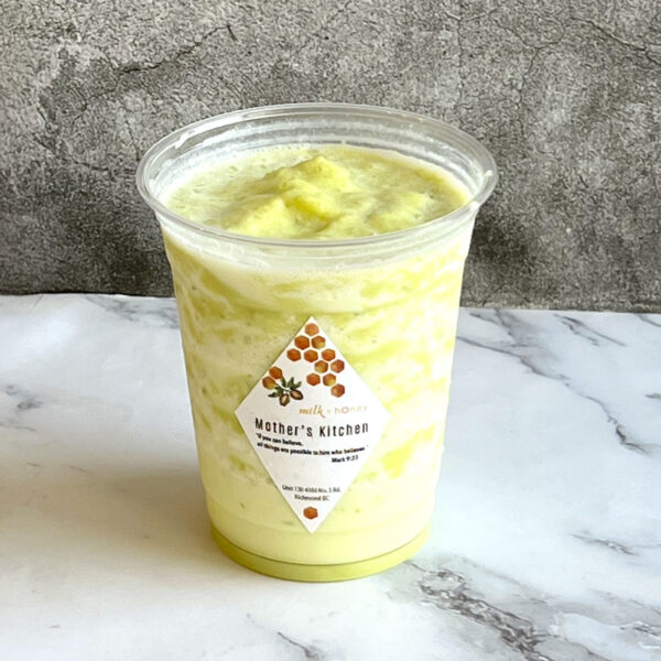 protein smoothie Pandan Coconut made with chickpea